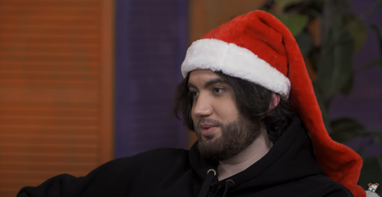 Valve新作竞技游戏引爆Steam热潮，FPS与MOBA完美结合